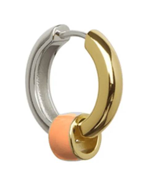 Un cerchio con un charm arancio agganciato